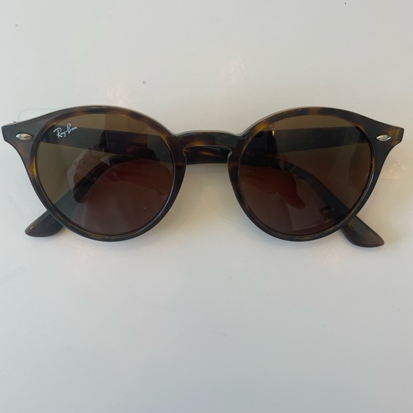 Ray Ban Brand New With Tags - Picture 3 of 5